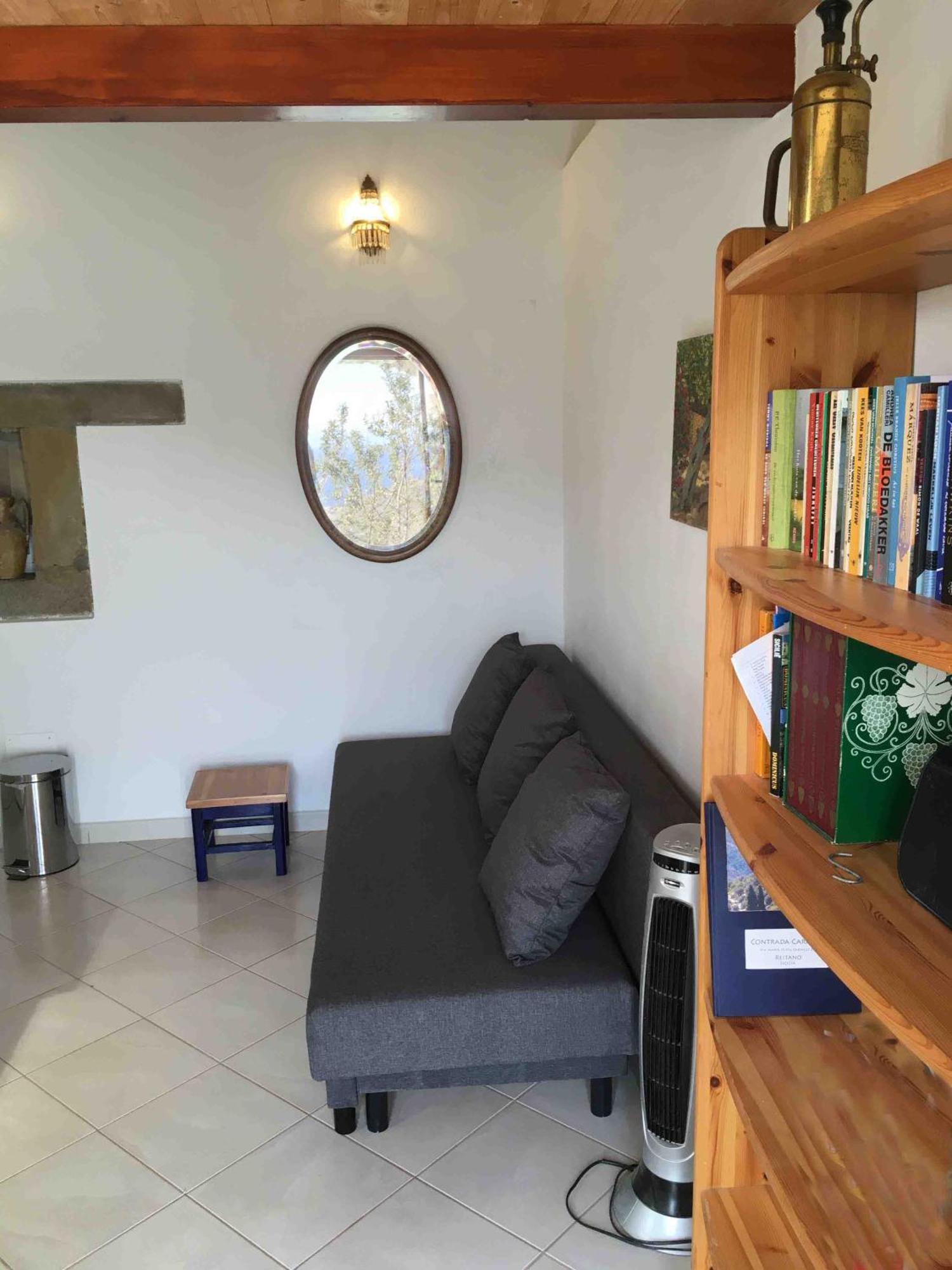 Contrada Carmine Bed & Breakfast Reitano  ภายนอก รูปภาพ